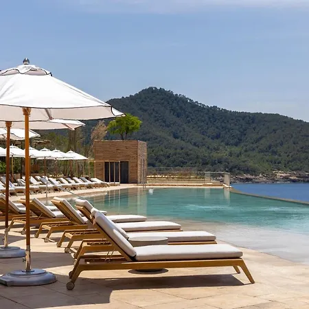 Six Senses Ibiza 5* ポルティナッチ